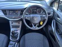 Vauxhall Astra 1.6 CDTI [110] Design Sport Tourer [Euro 6] Diesel Manual Estate