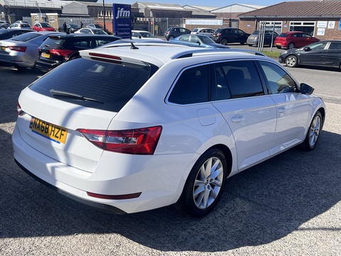 2.0 TDI [150] SE (Euro 6) 2.0 5dr Estate Manual Diesel