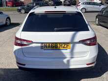 Skoda Superb 2.0 TDI [150] SE Euro 6 Diesel Estate Car Manual