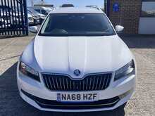 Skoda Superb 2.0 TDI [150] SE Euro 6 Diesel Estate Car Manual