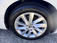 Skoda Superb 2.0 TDI [150] SE Euro 6 Diesel Estate Car Manual