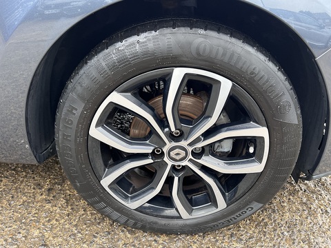 1.5dCi [90] Play 1.5 5dr Hatchback Manual Diesel