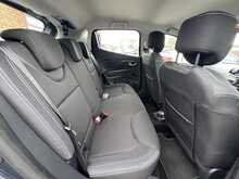 Renault Clio 1.5 dCi [90] Play 5-Door Hatchback Euro 6 Diesel Manual