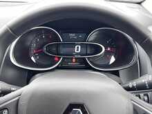 Renault Clio 1.5 dCi [90] Play 5-Door Hatchback Euro 6 Diesel Manual