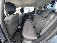 Renault Clio 1.5 dCi [90] Play 5-Door Hatchback Euro 6 Diesel Manual