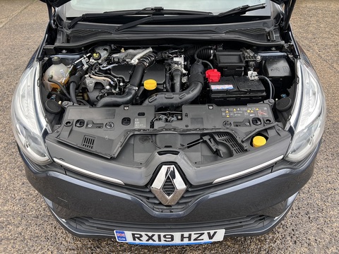 1.5dCi [90] Play 1.5 5dr Hatchback Manual Diesel