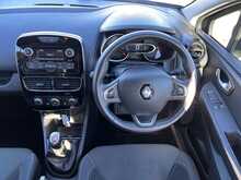 Renault Clio 1.5 dCi [90] Play 5-Door Hatchback Euro 6 Diesel Manual
