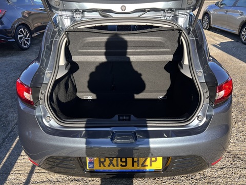 1.5dCi [90] Play 1.5 5dr Hatchback Manual Diesel