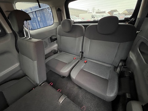 40kWh Evalia (Quick Charge) 7-Seat 0.0 5dr MPV Automatic Electric