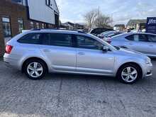 Skoda Octavia 1.6 TDI SCR SE Technology Euro 6 Diesel Manual Estate Car