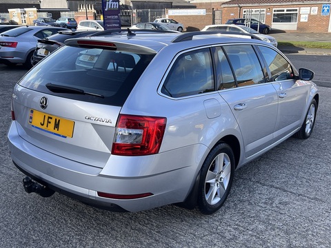 1.6 TDI SCR SE Technology (Euro 6) 1.6 5dr Estate Manual Diesel