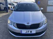 Skoda Octavia 1.6 TDI SCR SE Technology Euro 6 Diesel Manual Estate Car