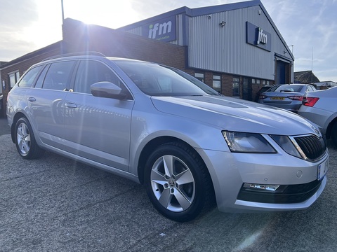 1.6 TDI SCR SE Technology (Euro 6) 1.6 5dr Estate Manual Diesel
