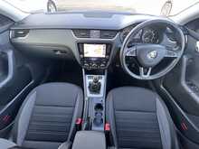 Skoda Octavia 1.6 TDI SCR SE Technology Euro 6 Diesel Manual Estate Car