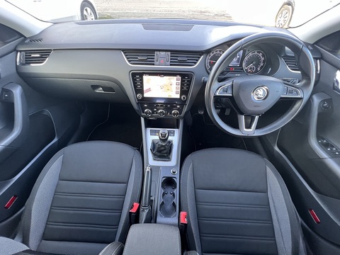 1.6 TDI SCR SE Technology (Euro 6) 1.6 5dr Estate Manual Diesel