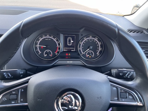 1.6 TDI SCR SE Technology (Euro 6) 1.6 5dr Estate Manual Diesel