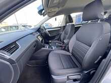 Skoda Octavia 1.6 TDI SCR SE Technology Euro 6 Diesel Manual Estate Car