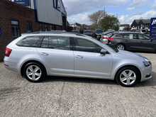 Skoda Octavia 1.6 TDI SCR SE Technology Euro 6 Diesel Manual Estate Car
