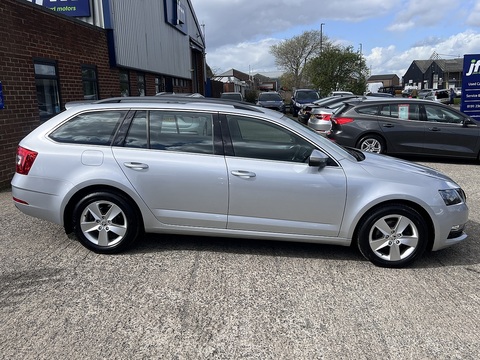 1.6 TDI SCR SE Technology (Euro 6) 1.6 5dr Estate Manual Diesel