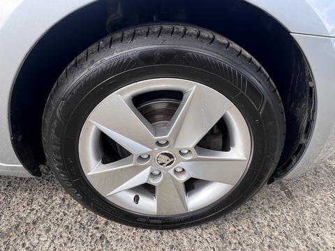 1.6 TDI SCR SE Technology (Euro 6) 1.6 5dr Estate Manual Diesel