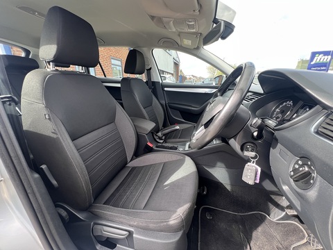 1.6 TDI SCR SE Technology (Euro 6) 1.6 5dr Estate Manual Diesel