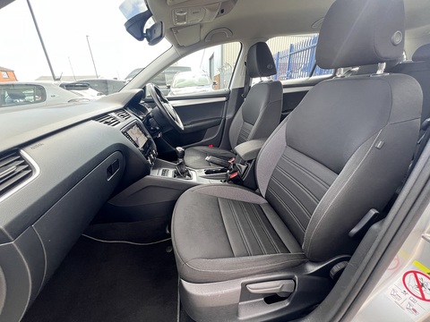 1.6 TDI SCR SE Technology (Euro 6) 1.6 5dr Estate Manual Diesel