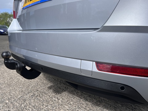 1.6 TDI SCR SE Technology (Euro 6) 1.6 5dr Estate Manual Diesel