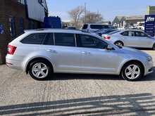 Skoda Octavia 1.6 TDI SCR SE Technology Euro 6 Diesel Manual Estate Car