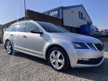 Skoda Octavia 1.6 TDI SCR SE Technology Euro 6 Diesel Manual Estate Car