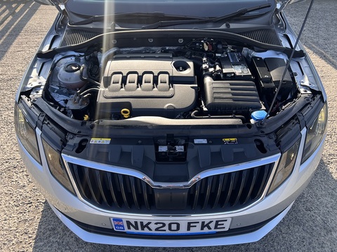 1.6 TDI SCR SE Technology (Euro 6) 1.6 5dr Estate Manual Diesel