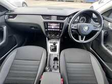 Skoda Octavia 1.6 TDI SCR SE Technology Euro 6 Diesel Manual Estate Car