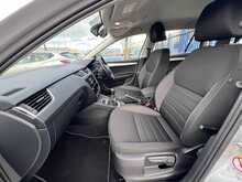 Skoda Octavia 1.6 TDI SCR SE Technology Euro 6 Diesel Manual Estate Car
