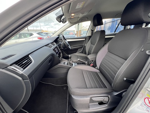 1.6 TDI SCR SE Technology (Euro 6) 1.6 5dr Estate Manual Diesel