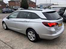 Vauxhall Astra 1.6 CDTI [110] Design Sport Tourer [Euro 6] Diesel Manual Estate