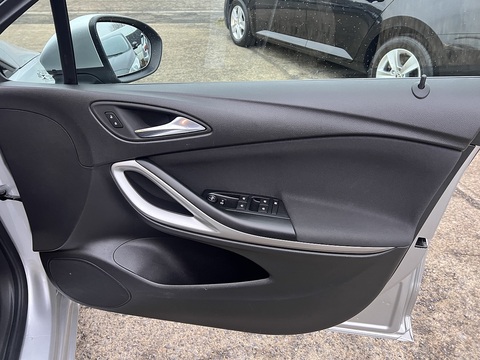 1.6 CDTi [110] Design Sports Tourer [Euro 6] 1.6 5dr Estate Manual Diesel