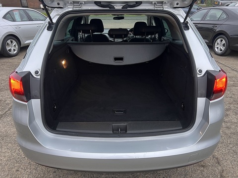 1.6 CDTi [110] Design Sports Tourer [Euro 6] 1.6 5dr Estate Manual Diesel