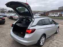 Vauxhall Astra 1.6 CDTI [110] Design Sport Tourer [Euro 6] Diesel Manual Estate