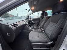 Vauxhall Astra 1.6 CDTI [110] Design Sport Tourer [Euro 6] Diesel Manual Estate