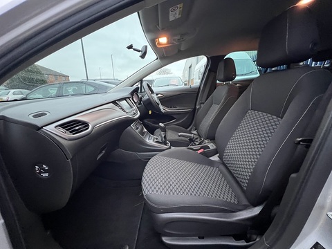 1.6 CDTi [110] Design Sports Tourer [Euro 6] 1.6 5dr Estate Manual Diesel