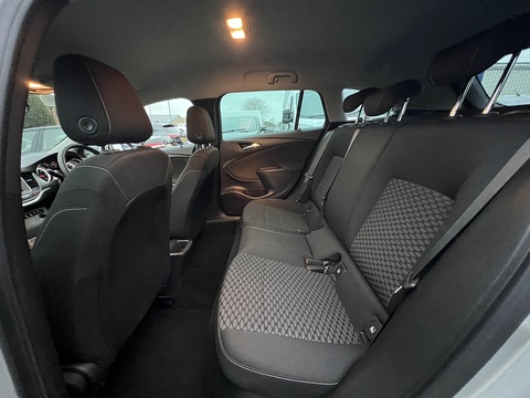 1.6 CDTi [110] Design Sports Tourer [Euro 6] 1.6 5dr Estate Manual Diesel