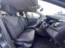 Renault Clio 1.5 dCi [90] Play 5-Door Hatchback Euro 6 Diesel Manual