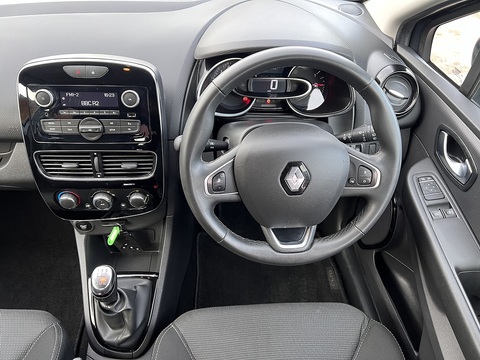 1.5dCi [90] Play 1.5 5dr Hatchback Manual Diesel