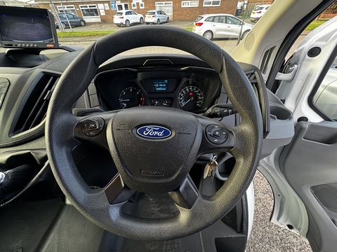 2.0 EcoBlue 350 2.0 4dr Luton Manual Diesel