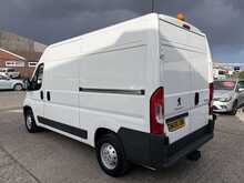 Peugeot Boxer 2.2 HDI 335 L2H2 Panel Van Euro 6 Diesel Manual