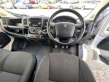 Peugeot Boxer 2.2 HDI 335 L2H2 Panel Van Euro 6 Diesel Manual