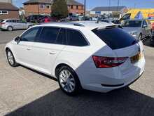 Skoda Superb 2.0 TDI [150] SE Euro 6 Diesel Estate Car Manual