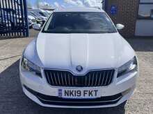 Skoda Superb 2.0 TDI [150] SE Euro 6 Diesel Estate Car Manual
