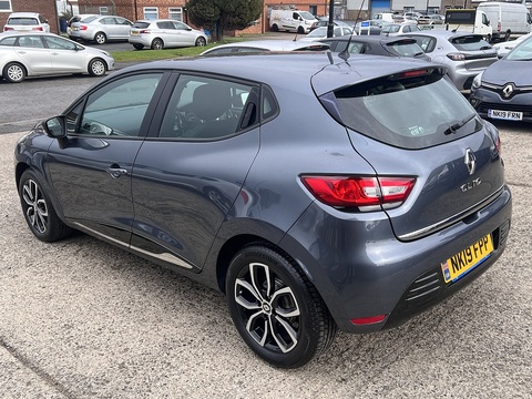 1.5dCi [90] Play 1.5 5dr Hatchback Manual Diesel