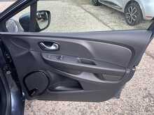Renault Clio 1.5 dCi [90] Play 5-Door Hatchback Euro 6 Diesel Manual
