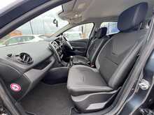 Renault Clio 1.5 dCi [90] Play 5-Door Hatchback Euro 6 Diesel Manual